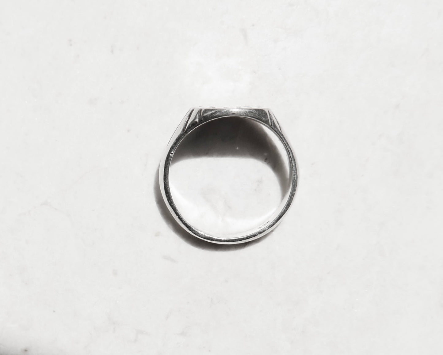 Skull ring