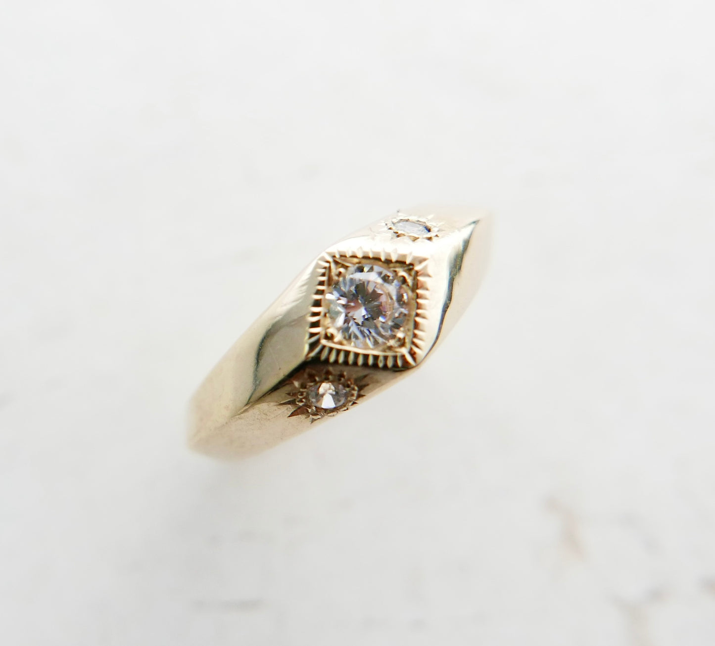 Sunrise Sunset Ring in 14K gold