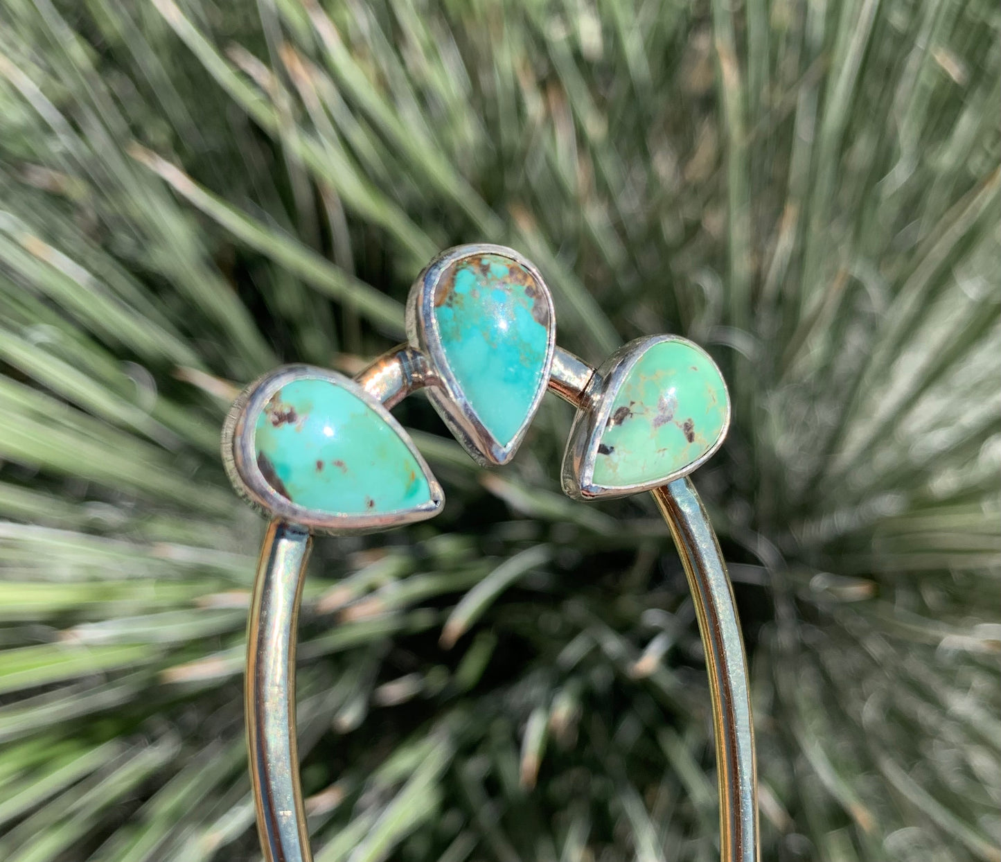Carico Lake Hair Pin