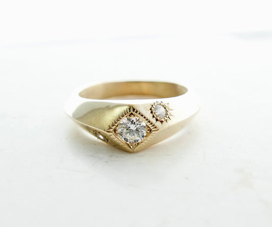 Sunrise Sunset Ring in 14K gold
