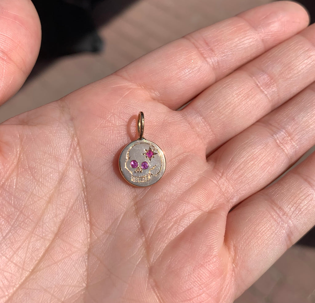 Skull Charm in 14K gold